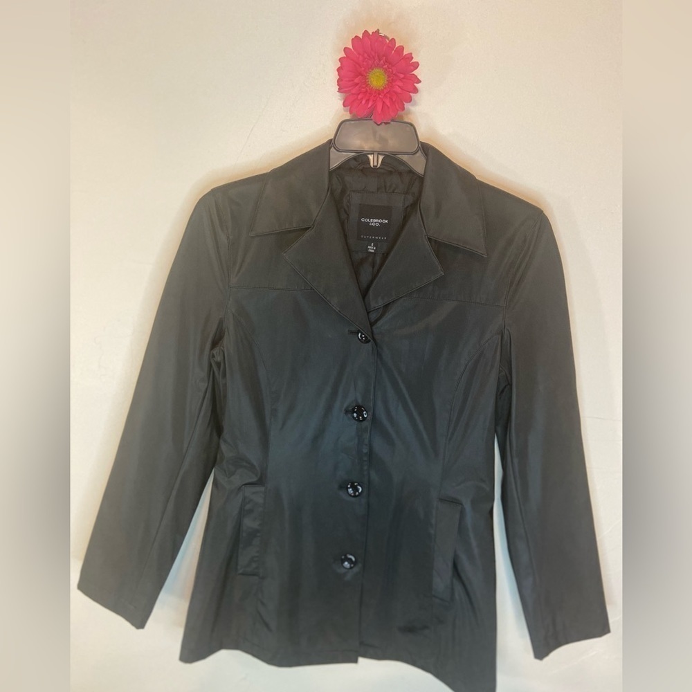 Colebrook & Co.~Black Poly-Blend Rain/Wind Jacket~Button-Up~Slant Pockets~Size S